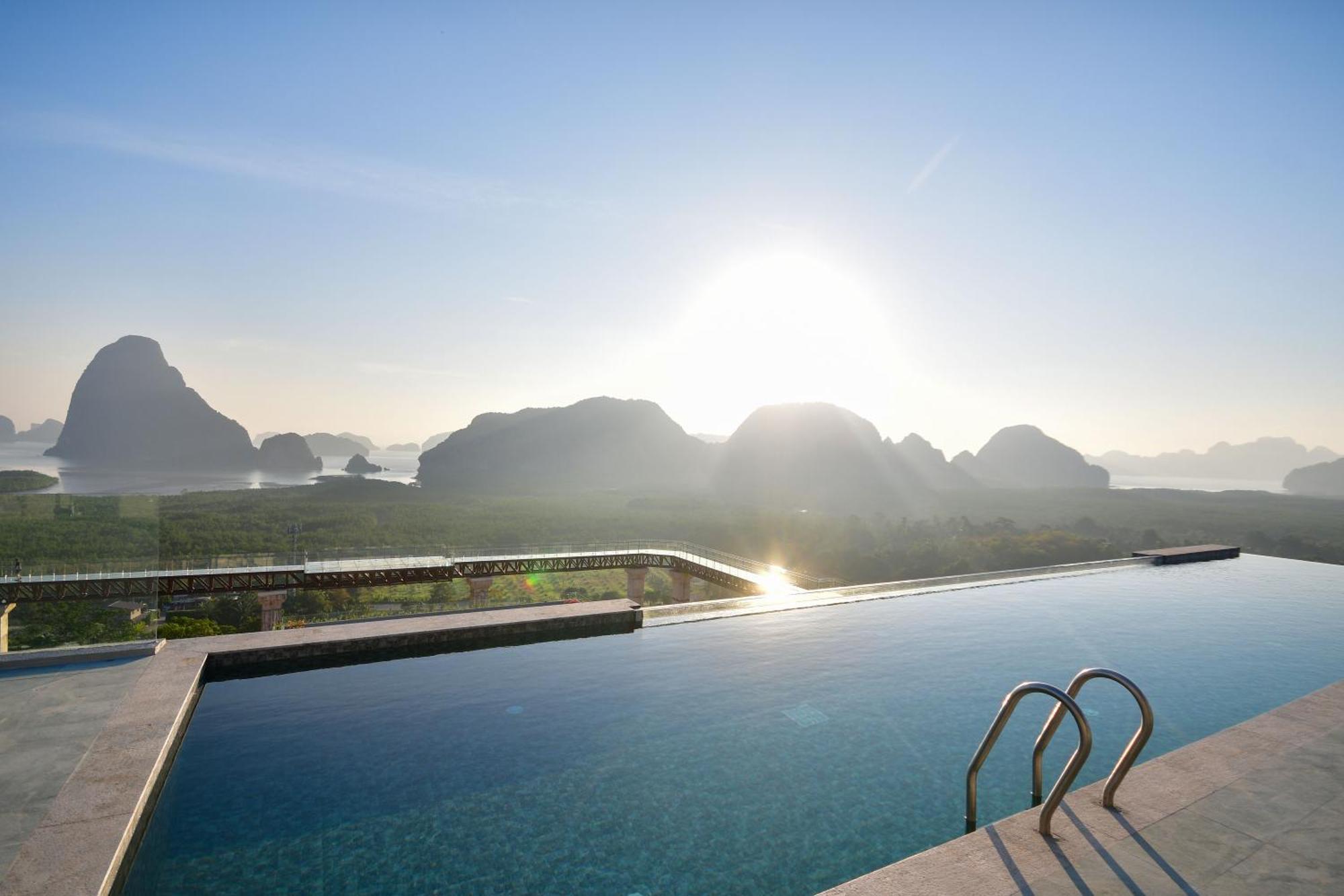 Beyond Skywalk Nangshi Hotel Takua Thung Exterior foto