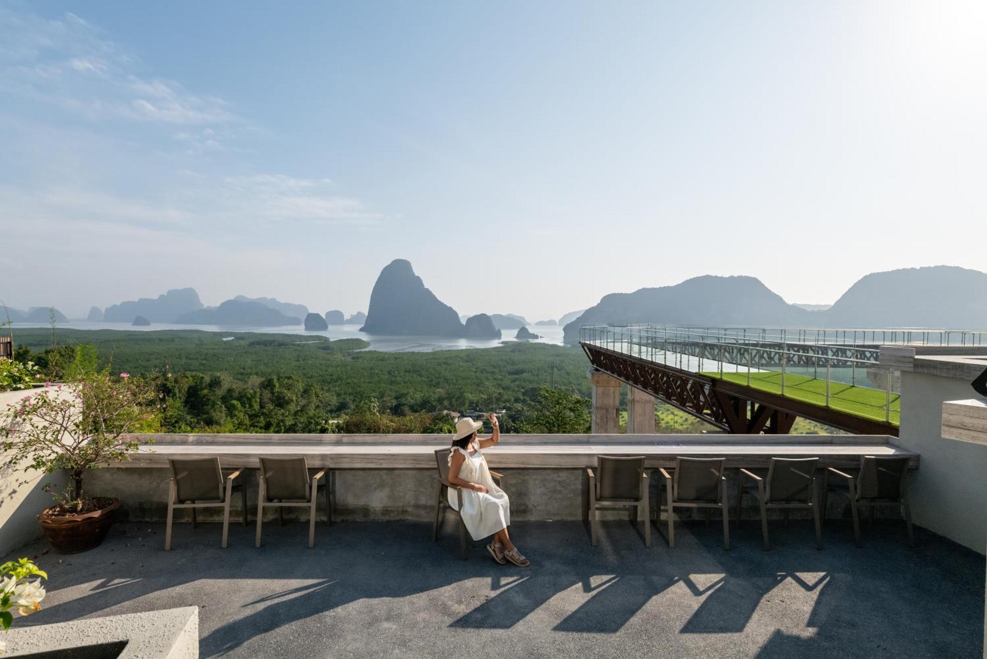 Beyond Skywalk Nangshi Hotel Takua Thung Exterior foto