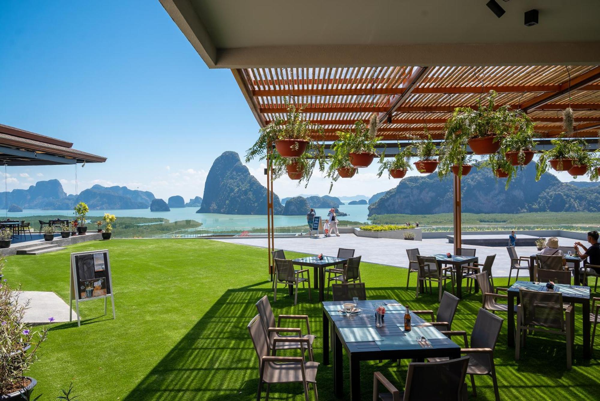 Beyond Skywalk Nangshi Hotel Takua Thung Exterior foto