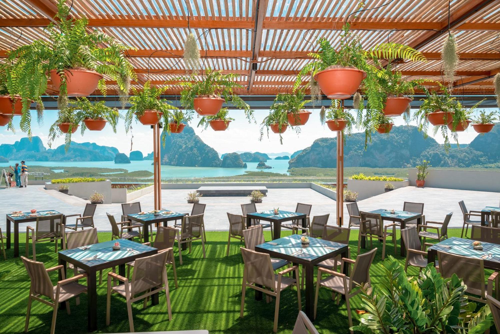 Beyond Skywalk Nangshi Hotel Takua Thung Exterior foto
